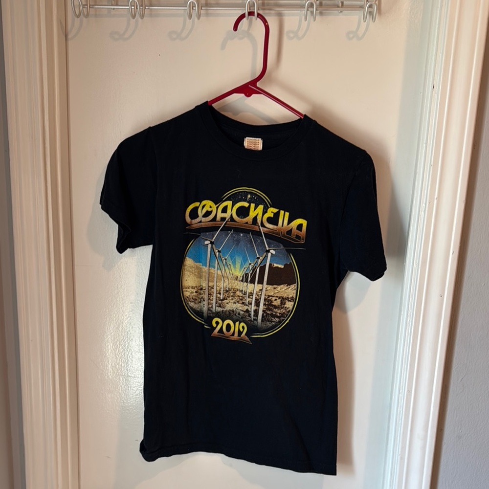 Black Graphic Coachella T-Shirt size extra small